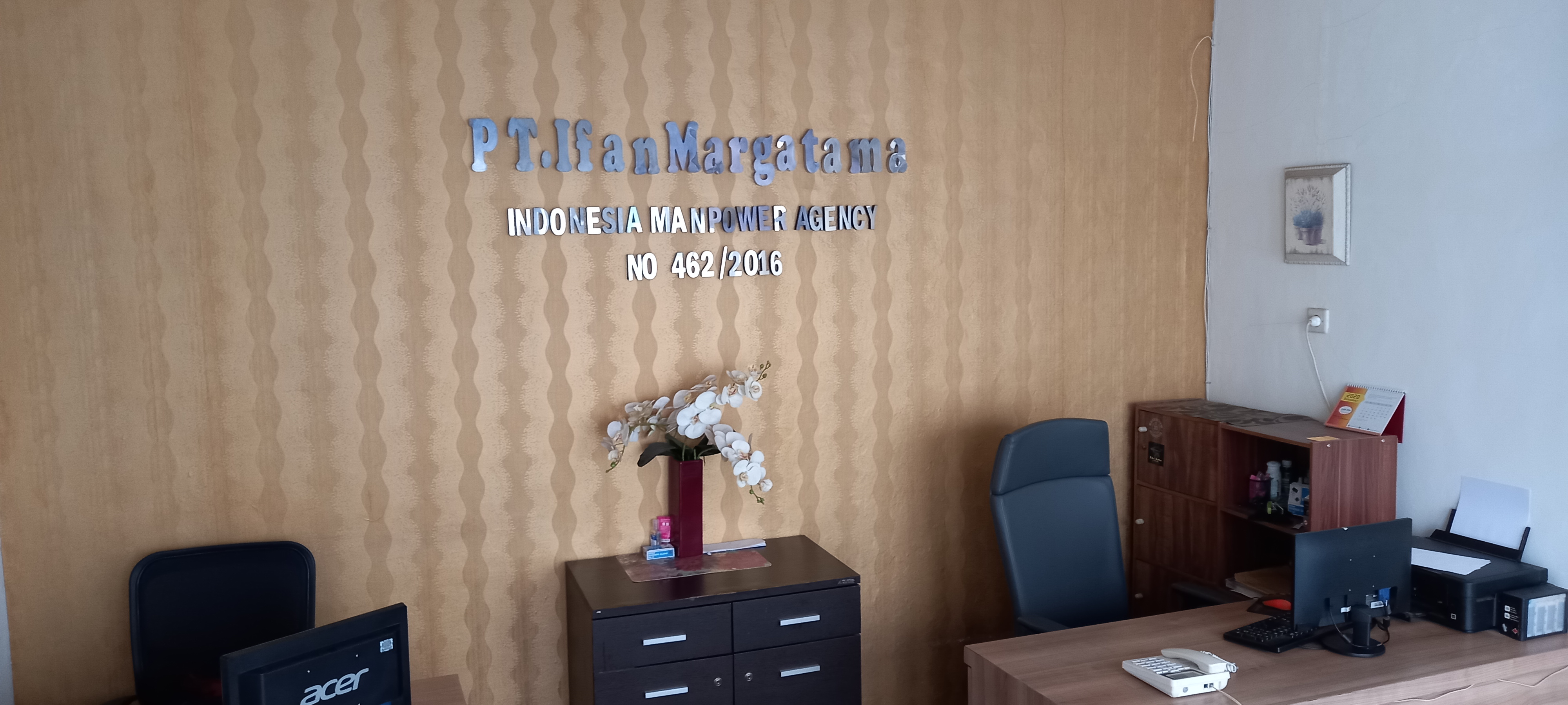 Consultation Room PT Ifan Margatama